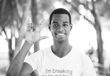 Los discapacitados auditivos que pueden escuchar a las ballenas