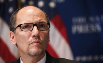 Obama y Hillary Clinton confían en que Tom Pérez una a los demócratas como su nuevo líder