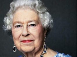 Los regalos más extraños que ha recibido la reina Isabel II