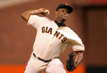 Santiago Casilla sigue en RD por problemas con su visa