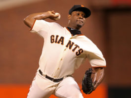 Santiago Casilla sigue en RD por problemas con su visa