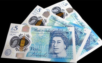 ¿Estará el tesoro en algún bolsillo? El Reino Unido, a la caza del billete de las 50.000 libras