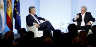 Macri y Llosa: corrupción y populismo socavan democracias en Latinoamérica