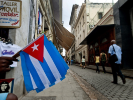 Cuba rechaza muro de EE.UU. y pide unión al Caribe