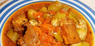 Carne de cerdo con molondrones guisados