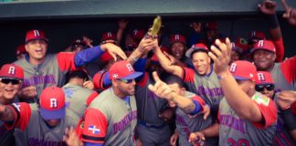 Juegos de RD del Clásico en pantallas de plazas comerciales de Santo Domingo y Santiago