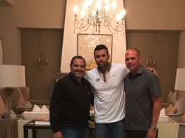 Licey nombra a Luis Urueta como manager