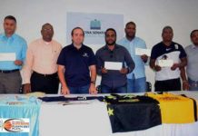 Senador Paliza hace aporte a los equipos del Basket Superior de Puerto Plata