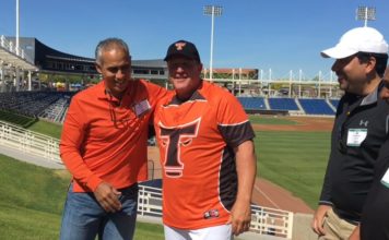 Toros del Este nombran a Pat Murphy como su dirigente