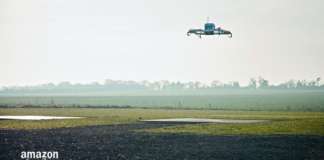 Observa: Primera entrega existosa via dron de Amazon en suelo americano