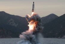 Corea del Norte lanza cuatro misiles, tres de los cuales caen en aguas de Japón