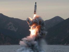 Corea del Norte lanza cuatro misiles, tres de los cuales caen en aguas de Japón