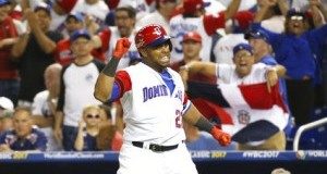Cruz, Marte y Machado llevan a RD a la segunda ronda