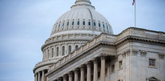 Primer revés legislativo: Trump retira su ley de sanidad contraria al ‘Obamacare’