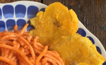 Espaguetis con fritos
