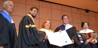 UASD otorga título de Profesora Honoraria a la prestigiosa Diseñadora Mercy Jácquez