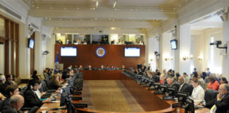 OEA evalúa este lunes declarar ruptura del hilo constitucional en Venezuela