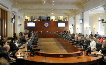 OEA evalúa este lunes declarar ruptura del hilo constitucional en Venezuela