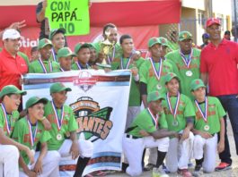 Estudiantes campeones del Clásico Scotiabank de Pequeñas Ligas