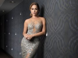 Estilo en la alfombra de los premios soberano