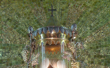 Los ladrones robaron 351 hostias, pero Dios quiso mostrar su poder