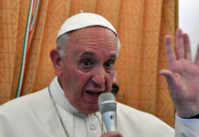 Papa Francisco, preocupado por Venezuela y Corea del Norte