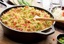 Arroz con fideos y toicineta