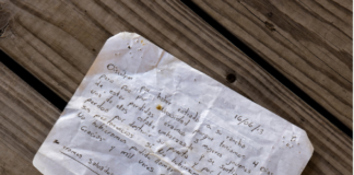 Un reportero encuentra una carta en la frontera sur de Texas