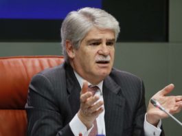 Gobierno español pide elecciones en Venezuela y nuevo diálogo, pero con resultados