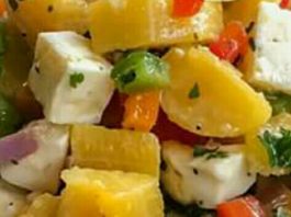 Ensalada de plátanos maduros con queso blanco de freír