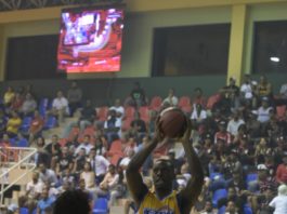 Metros vencen a los Leones en inicio de la LNB