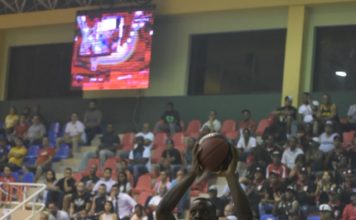 Metros vencen a los Leones en inicio de la LNB