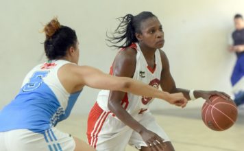Oquendo anota 51 en la derrota de Guachupita