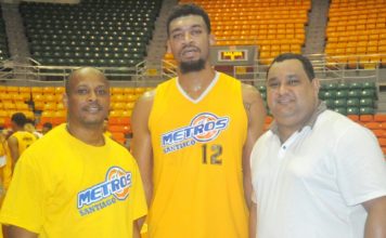 Metros de Santiago anuncian a Tony Mitchell como segundo refuerzo