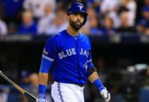 José Bautista y Toronto forzados a mejorar urgentemente