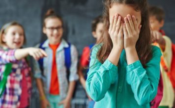 Cómo es el exitoso método creado en Finlandia para combatir el bullying que están empezando a usar escuelas en América Latina