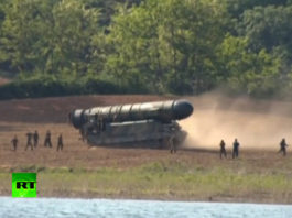 Corea del Norte muestra imágenes del lanzamiento de su misil balístico (Video)