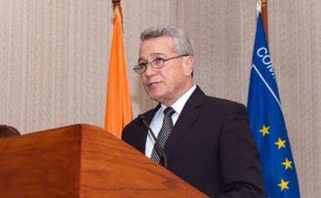 Decreto 210-17, Danilo Medina designa a arquitecto Nelson Toca Simó ministro de Industria, Comercio y Mipymes