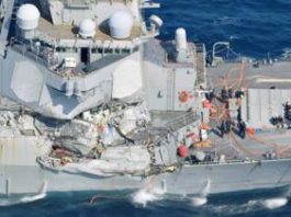 Al menos 7 marinos desaparecidos en el choque de un destructor de EE.UU. con un carguero filipino cerca de la costa de Japón