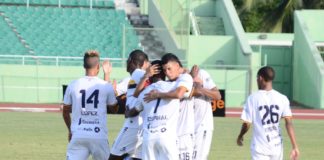 Gol de Maita da ajustada victoria al Atlético Pantoja sobre O&M