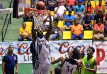 Huracanes vencen a Soles en el Ojo del Huracán