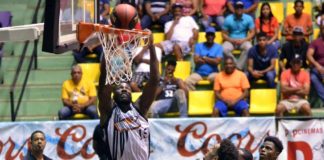 Huracanes vencen a Soles en el Ojo del Huracán