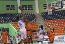 Indios derrotan a los Titanes y dividen la serie