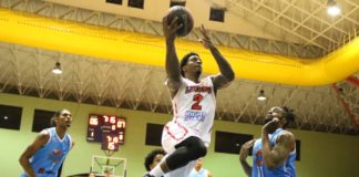 Leones quiebran racha negativa al vencer a Titanes