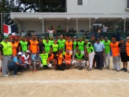 Crónica deportiva celebra actividad de softball
