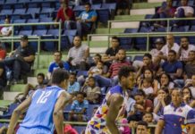 Reales apabullan a los Titanes en Intercircuitos