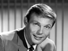 Adiós al Caballero de la Noche: Adam West, el Batman de la TV, muere a los 88 años después de una corta batalla con la leucemia