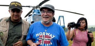 Las Farc se desarman sin fiesta y en medio del escepticismo