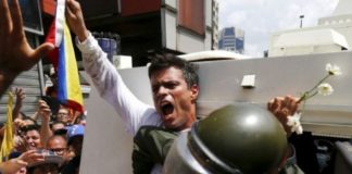 Venezuela: el líder de la oposición Leopoldo López sale de la cárcel y queda bajo arresto domiciliario
