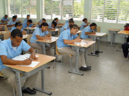 Educación llama a segunda y última convocatoria de pruebas nacionales de básica para adultos